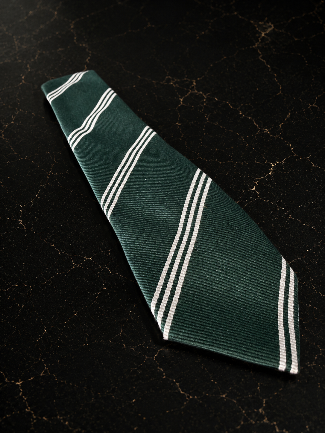 Tri-Stripe Tie — Country Club Green